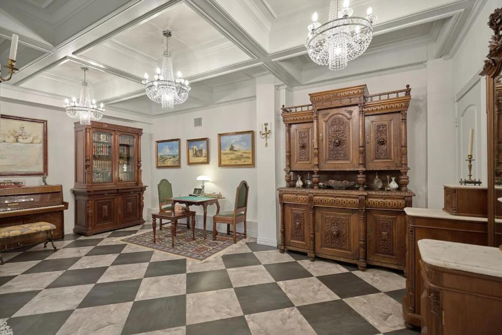 Villa With 8 Bedrooms And Heated Swimming Pool Хьюстон Экстерьер фото